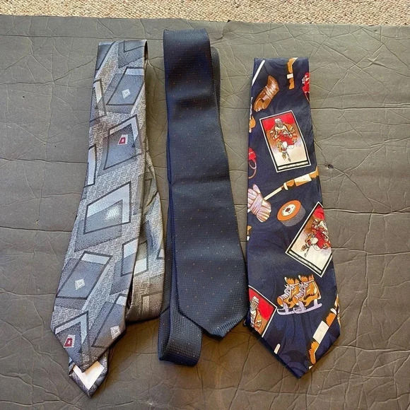 Men Dress Shirt Ties 3 Pieces Lot - Picture 1 of 4